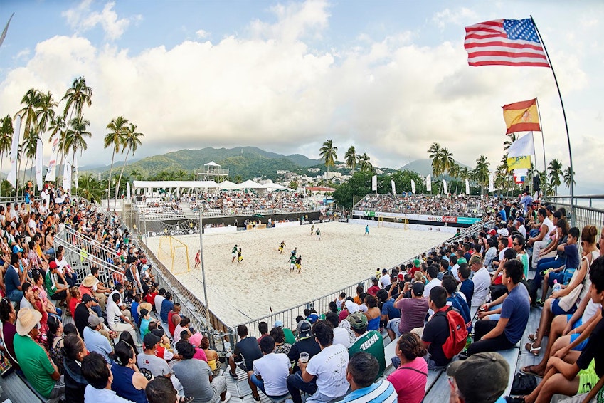 Picture: For the Visit Puerto Vallarta Cup, which was held as part of the BSWW, NUSSLI built an entire beach soccer aren