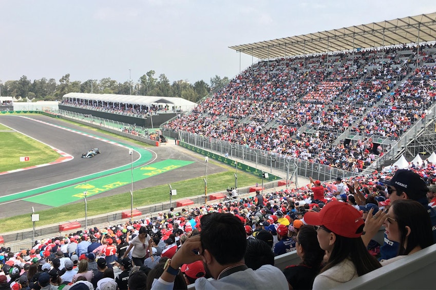 Imagen: Se construyeron 12 690 asientos en las gradas y tres zonas VIP para 2000 aficionados a la Fórmula 1.