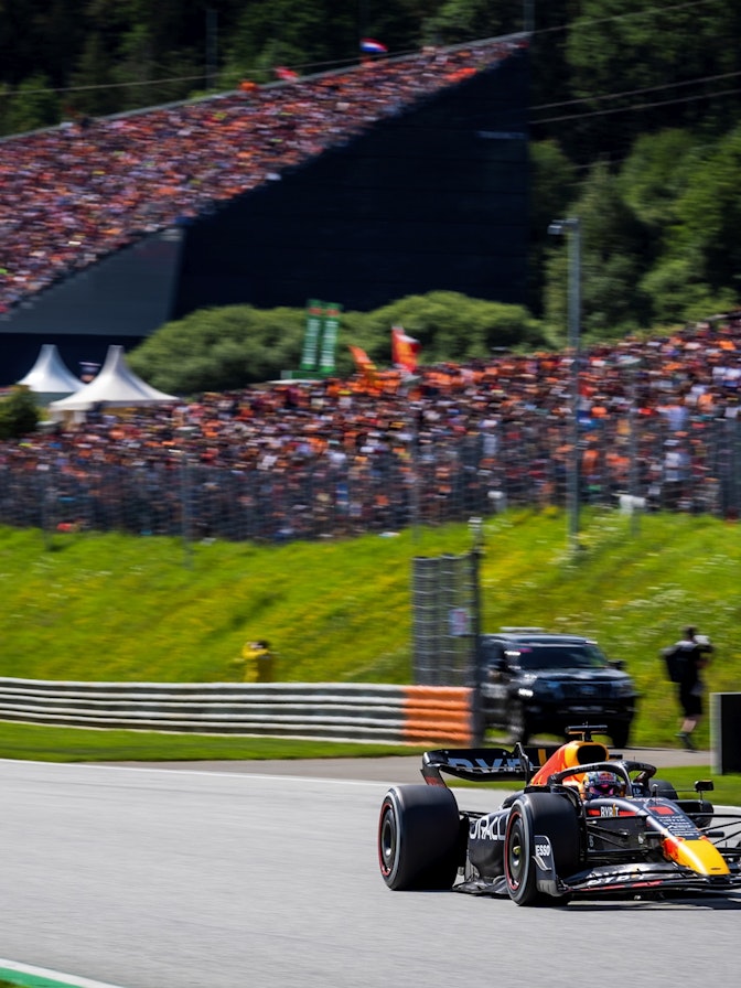 Image: For the Formula 1 Austrian Grand Prix in Spielberg, NUSSLI realized several grandstands, bridges, and an archway. Image: For the Formula 1 Austrian Grand Prix in Spielberg, NUSSLI realized several grandstands, bridges, and an archway.
