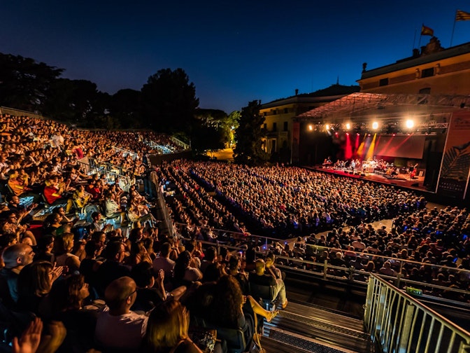 Tribünen für Kulturfestivals Tribünenanlage für kulture Veranstaltung