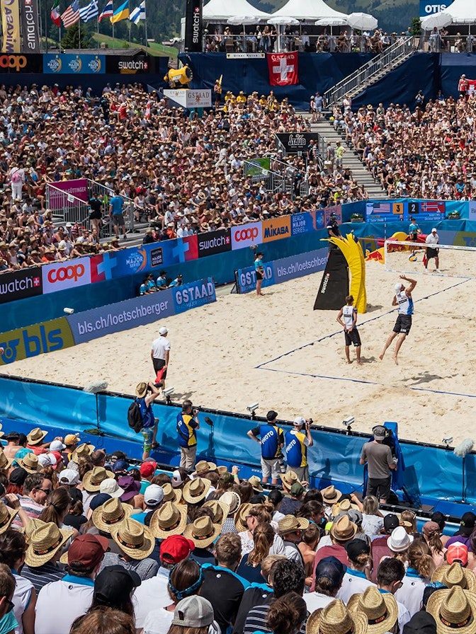 Die Arena befand sich mitten in Gstaad Die Arena befand sich mitten in Gstaad