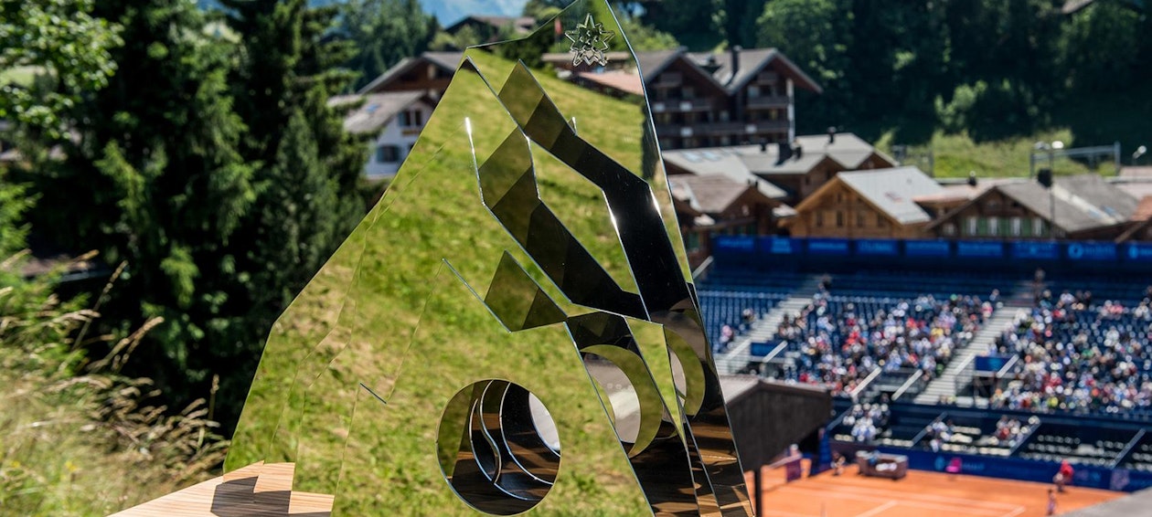 Tras el torneo masculino del Swiss Open de Gstaad, los Campeonatos Femeninos de Gstaad también se celebran en el estadio construido por NUSSLI desde hace dos años. Tras el torneo masculino del Swiss Open de Gstaad, los Campeonatos Femeninos de Gstaad también se celebran en el estadio