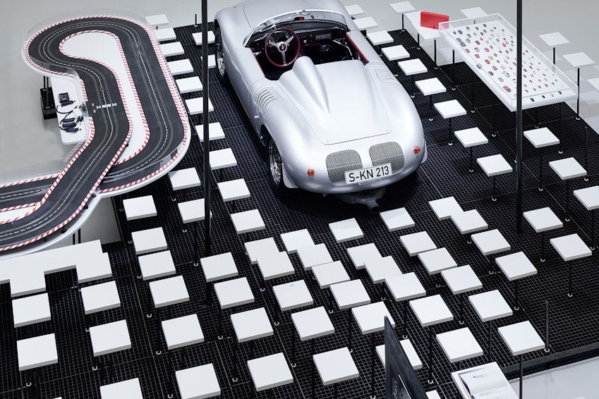 Exposición «Driven by German Design»