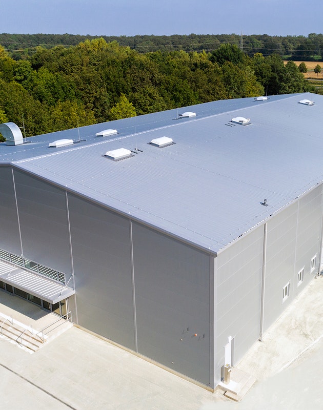 Hochwertiger Bildungsbau: Das Provisorium verfügt über gut ausgestattete Arbeitsplätze sowie optimierte Akustik und Beleuchtung. Hörsaal BWZ Münster