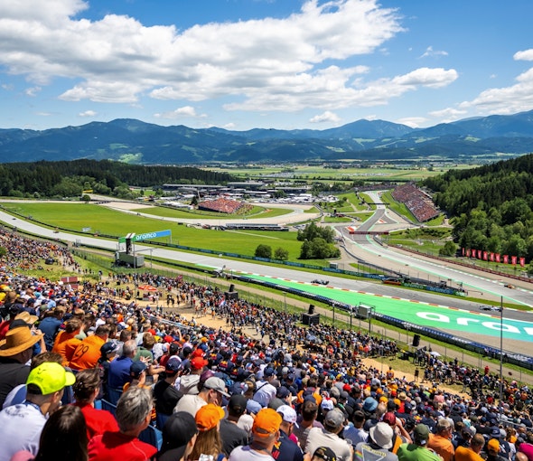 Image: For the Formula 1 Austrian Grand Prix in Spielberg, NUSSLI realized several grandstands, bridges, and an archway. Image: For the Formula 1 Austrian Grand Prix in Spielberg, NUSSLI realized several grandstands, bridges, and an archway.