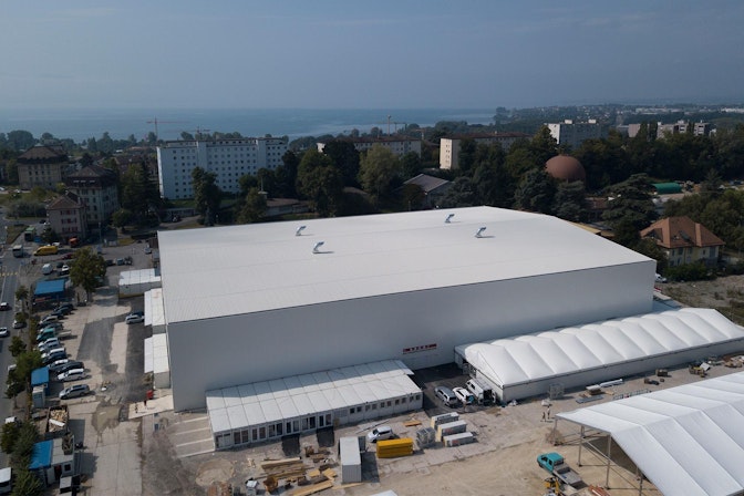 Picture: A village from a total of 135 pre-fabricated containers, which hold the infrastructure for media, cloakrooms.