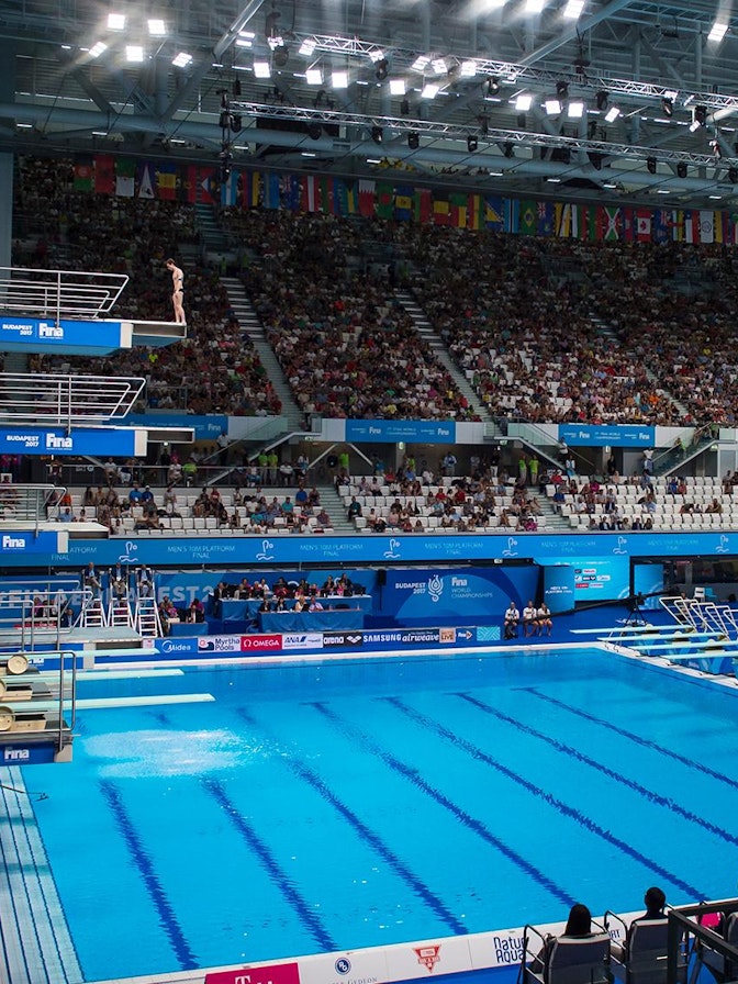 Bild: Für die 17. FINA Schwimm- WM in Budapest erweitert NÜSSLI die Danube Arena mit zusätzlichen 9000 Zuschauerplätzen. Bild: Für die 17. FINA Schwimm- WM in Budapest erweitert NÜSSLI die Danube Arena mit zusätzlichen 9000 Zuschauerplätzen.