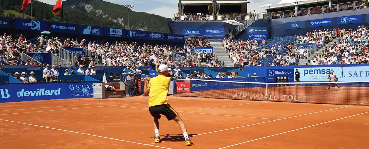 El torneo Swiss Open en Gstaad tuvo lugar en el estadio que Nussli construye cada año desde 2007. El torneo Swiss Open en Gstaad tuvo lugar en el estadio que Nussli construye cada año desde 2007.
