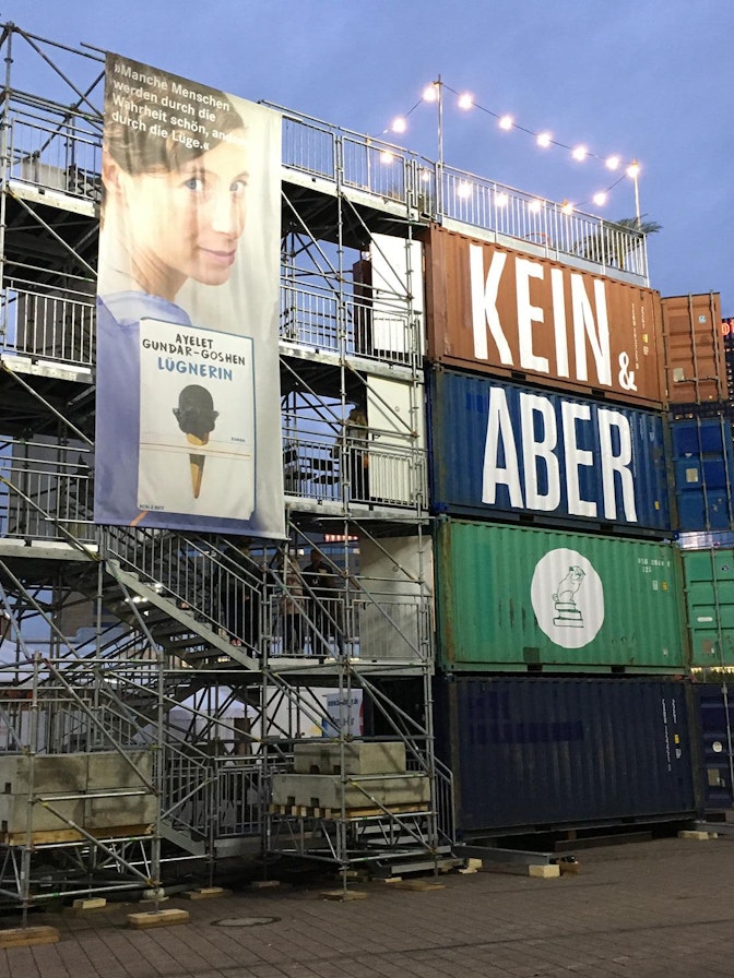 Stand de feria para Kein & Aber