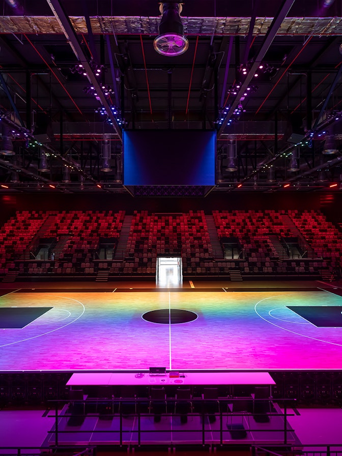 Gracias al equipo de iluminación instalado, el Kia Metropol Arena está equipado para eventos de todo tipo y para todos los deportes. Gracias al equipo de iluminación instalado, el Kia Metropol Arena está equipado para eventos de todo tipo