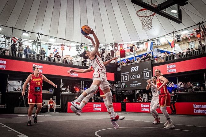 3x3 basketball game between the U.S. and Spain at the Thunderdome Arena in Graz