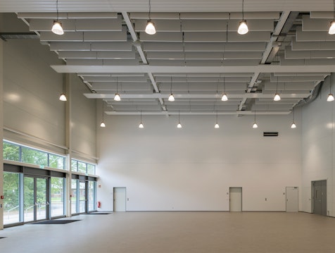 Focus on accessibility: The entire hall is accessible for people with disabilities.