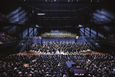 Permanente und Interims-Lösungen für Sport- und Kultur