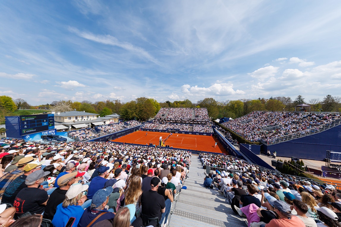 Event structures and gateways at the BMW Open.