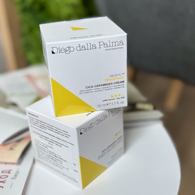 Ha Hero Hyalu Light Source Gel-Cream - Мультивитаминный, увлажняющий крем для лица