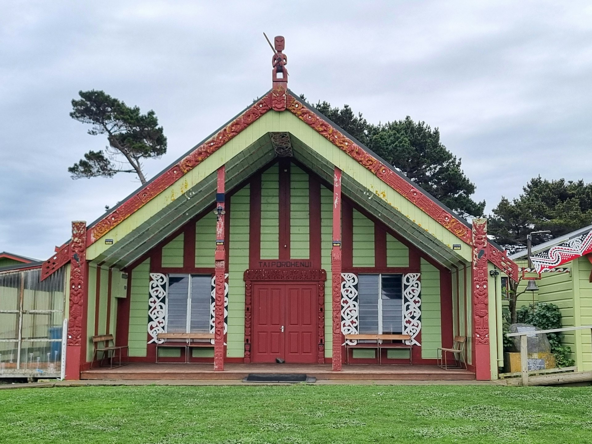 Dual-Source Water Supply for Taranaki Marae Dual-Source Water Supply for Taranaki Marae