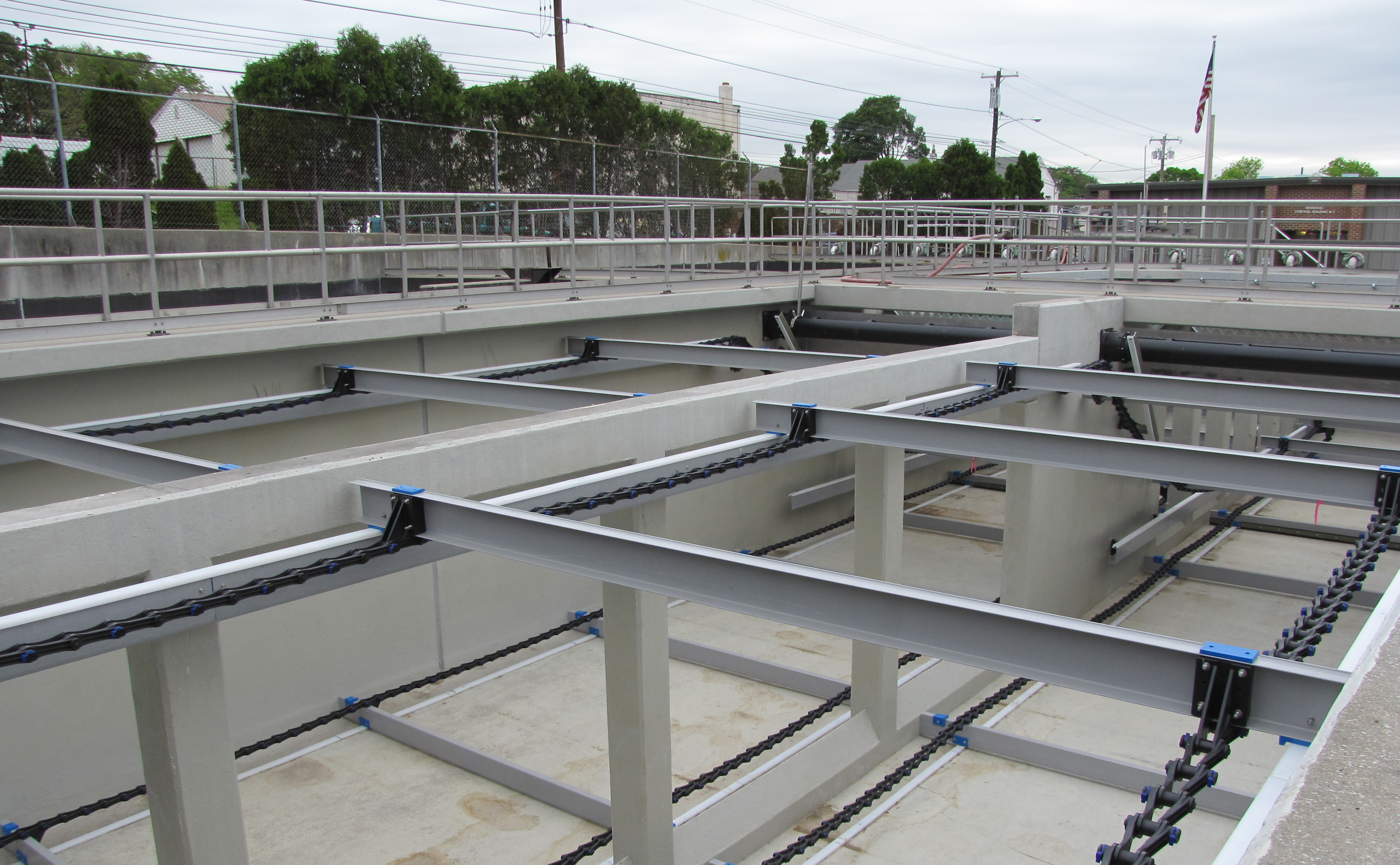 Primary Wastewater Treatment Systems Chain and Flight Clarifier