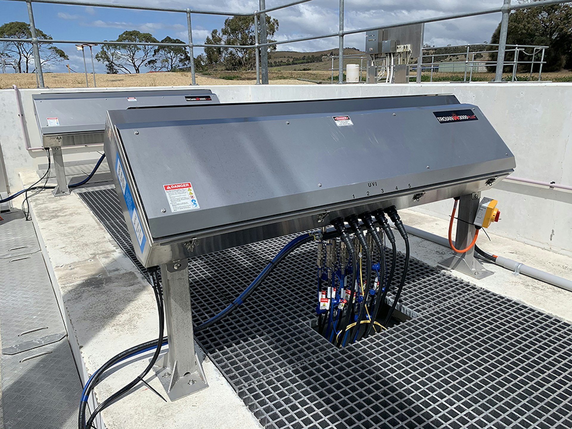 Reuse application using tertiary UV disinfection Reuse application using tertiary UV disinfection