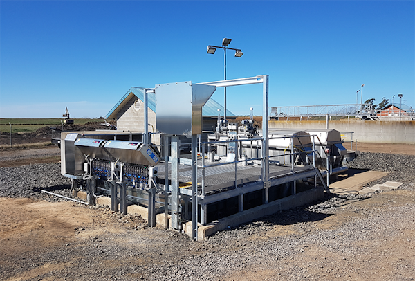 Tertiary wastewater treatment UV system supporting non-potable water reuse at Kyneton water reclamation plant Tertiary wastewater treatment UV system supporting non-potable water reuse at Kyneton water reclamation plant