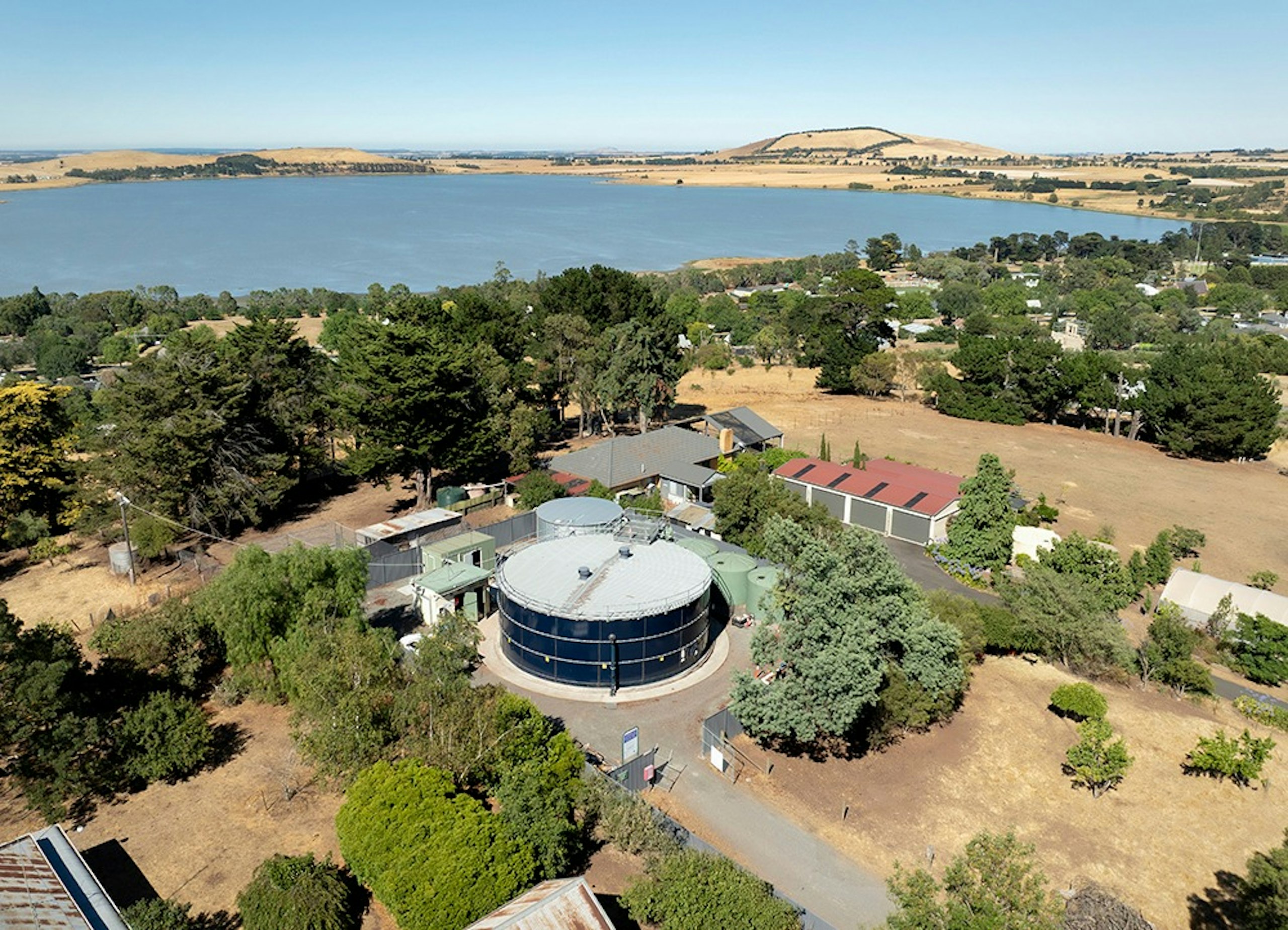 Learmonth Water Treatment facility near Bendigo region with surrounding reservoir and rural landscape. Learmonth Water Treatment facility near Bendigo region with surrounding reservoir and rural landscape.
