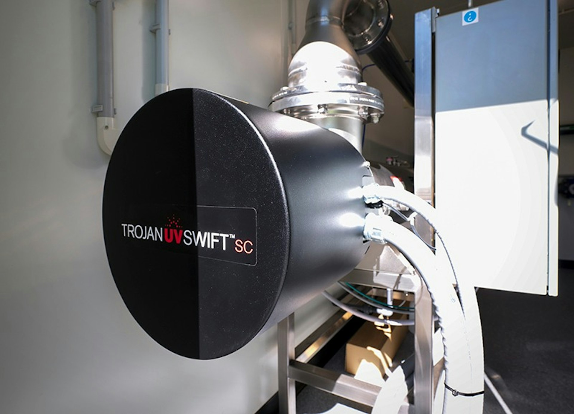 Close-up of Trojan UV Swift SC reactor installed as part of Learmonth UV rapid deployment. Close-up of Trojan UV Swift SC reactor installed as part of Learmonth UV rapid deployment.