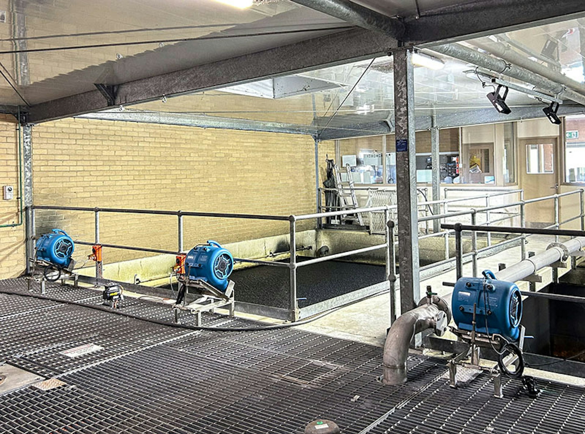 DAFF tank and air dispersion system at Lance Creek water treatment plant DAFF tank and air dispersion system at Lance Creek water treatment plant