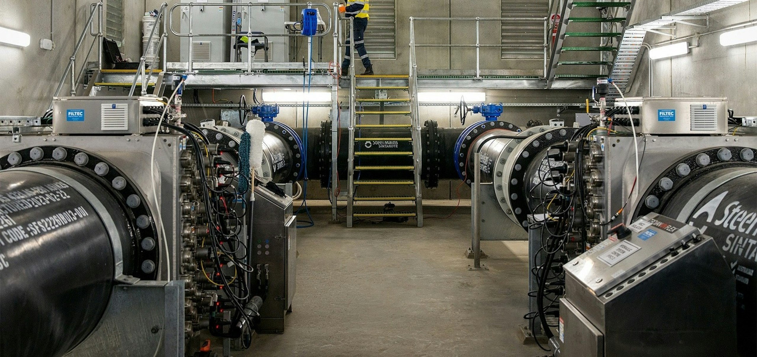 UV Lamp recycling - large-scale TrojanUV water treatment system installed at a council treatment facility UV Lamp recycling - large-scale TrojanUV water treatment system installed at a council treatment facility