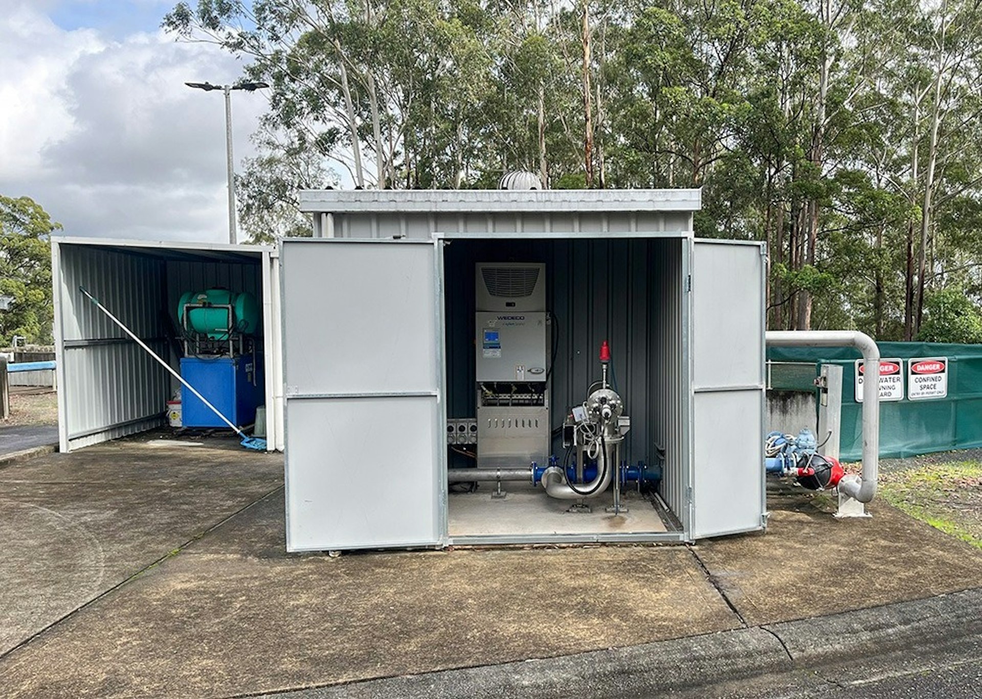Exterior view of UV disinfection upgrade facility delivered by FILTEC for MidCoast Council