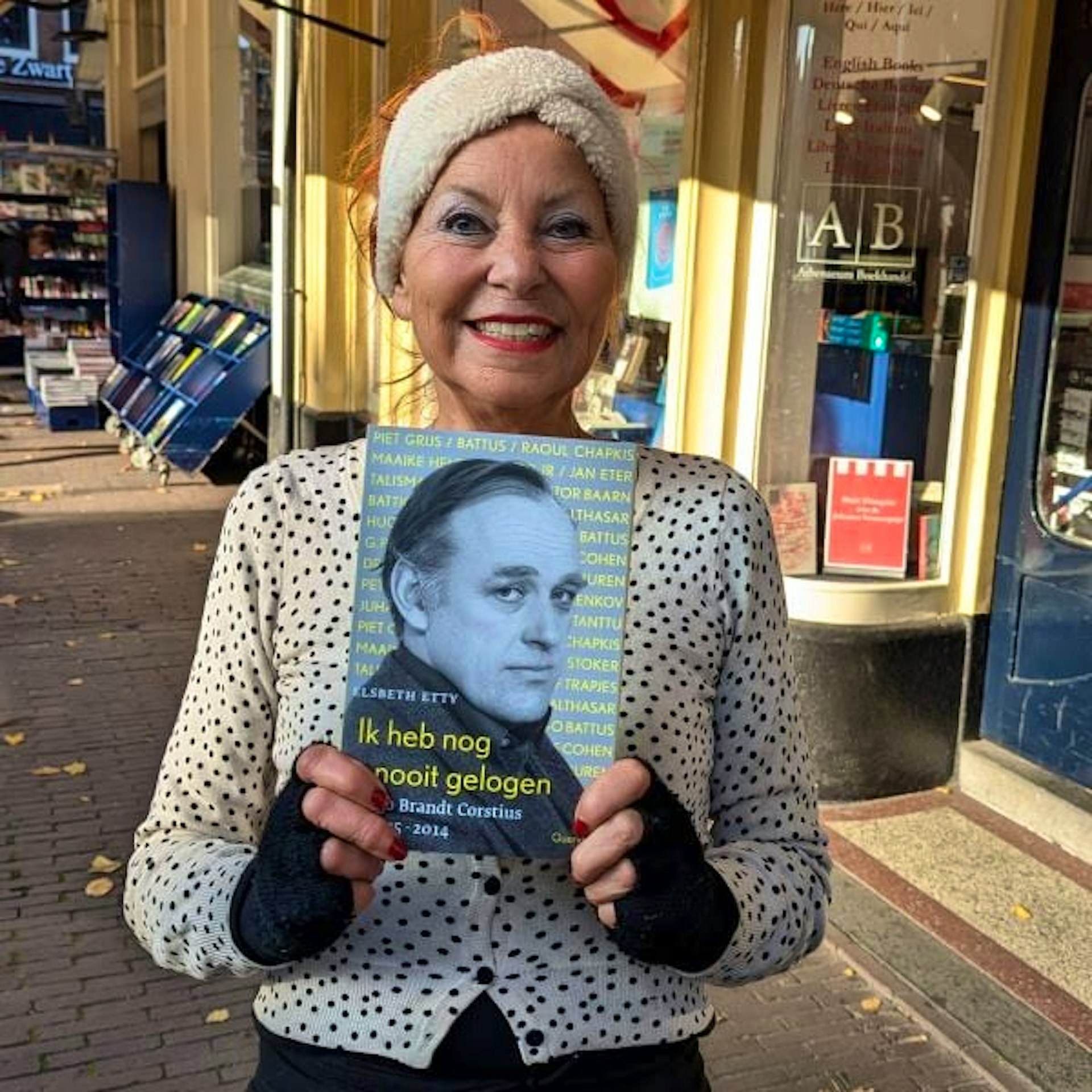 UITVERKOCHT! Biograaf Elsbeth Etty over Hugo Brandt Corstius