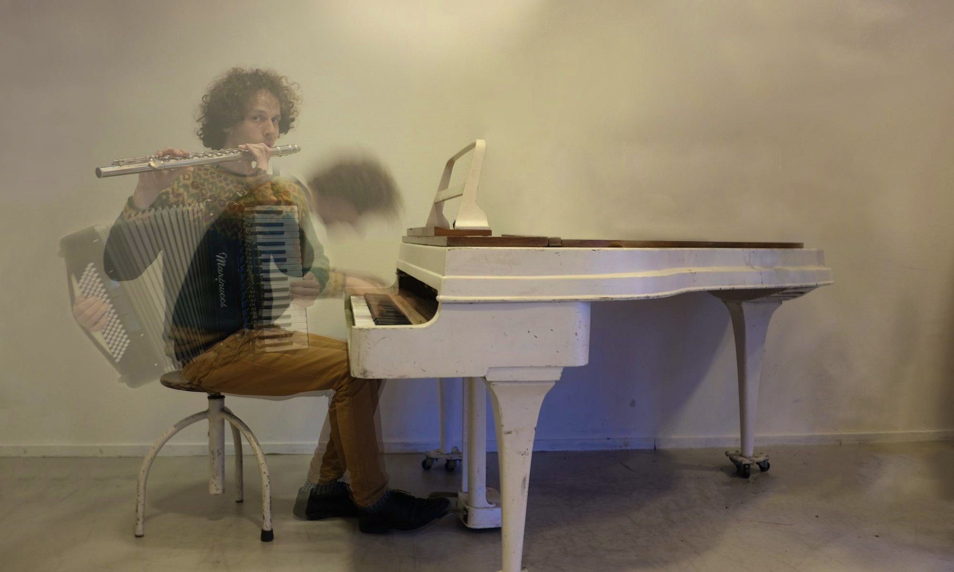 SOLO MIGUEL FRANCISCO /percussie, objecten & TRIO BJÖRK NÍELSDÓTTIR /stem LAURA POLENCE /stem KRISTJÁN MARTINSSON /piano, fluit
