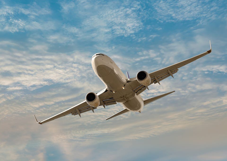 airplane flying