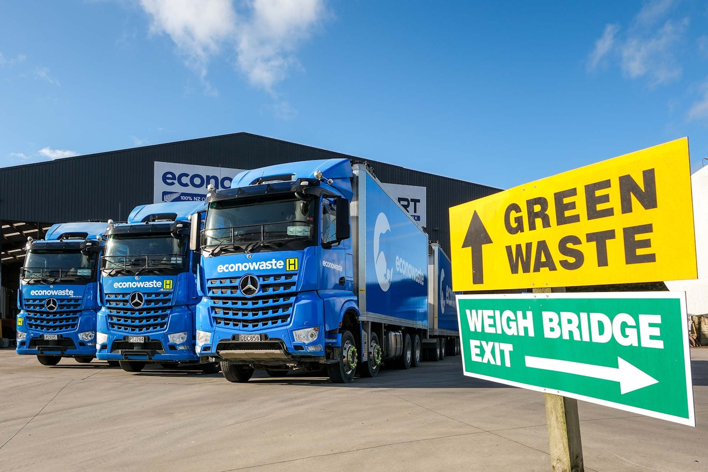 Northland Waste Mercedes-Benz Arocs fleet from Keith Andrews.