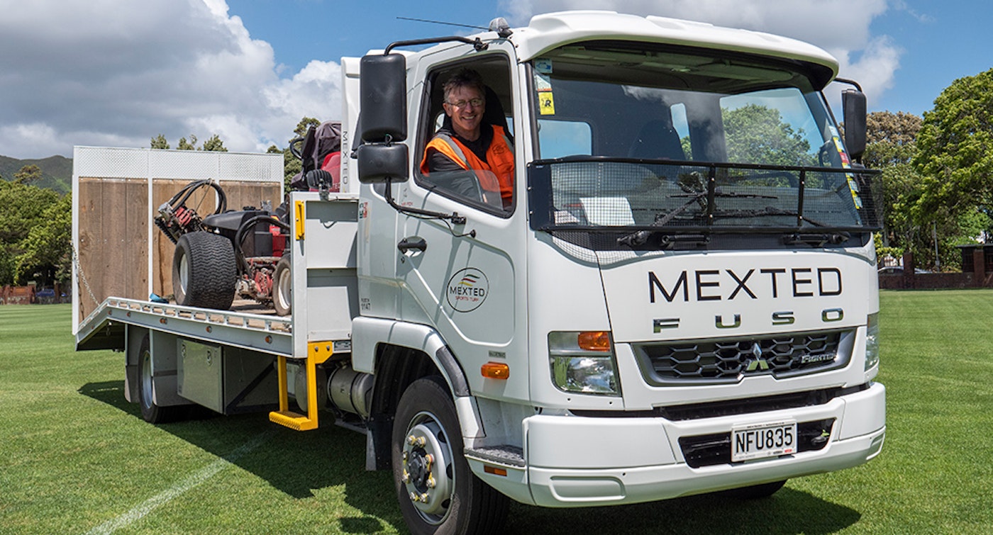 Mexted's FUSO Fighter flat deck truck from Keith Andrews.