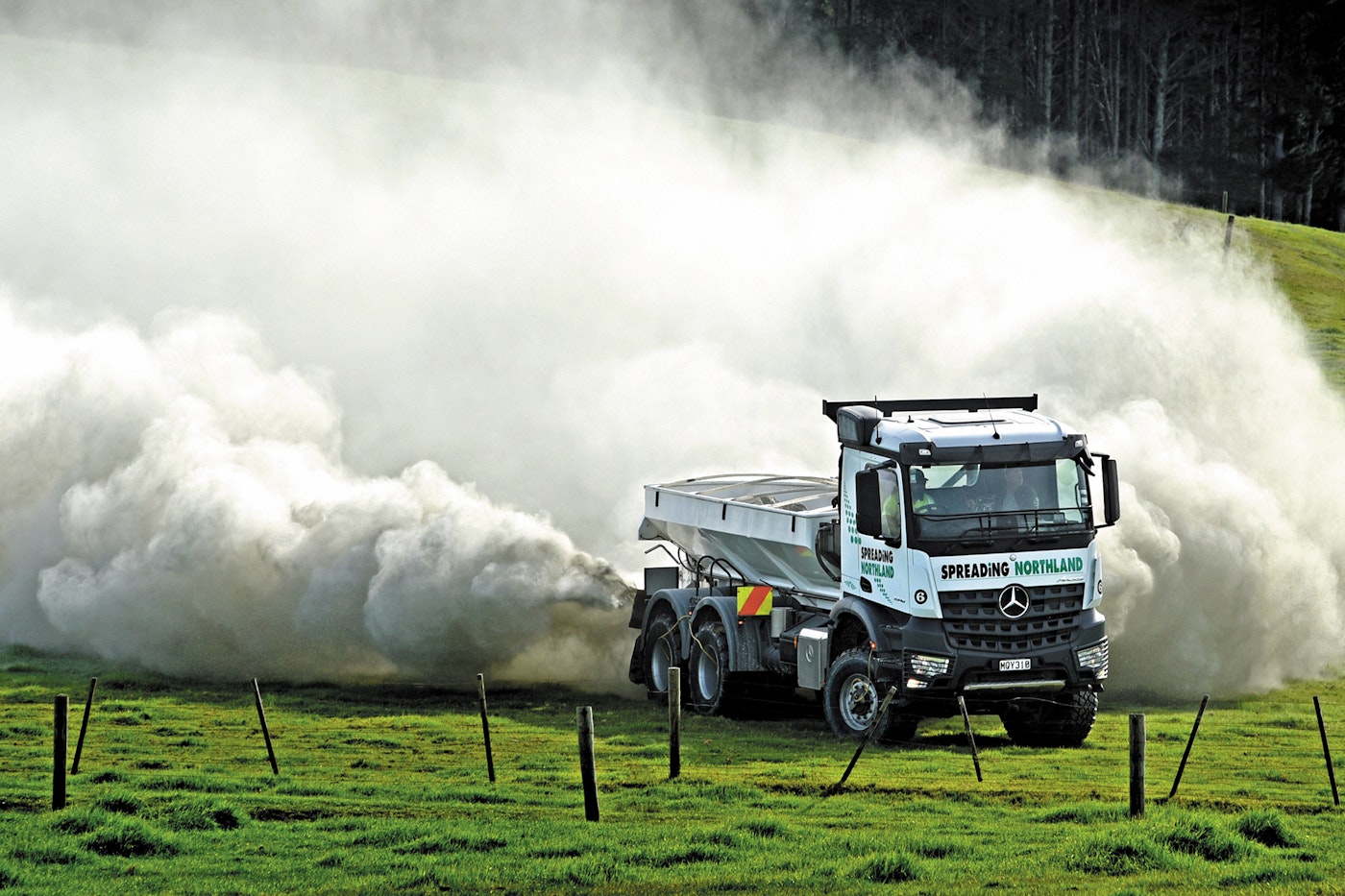 Spreading Northland's 6x6 Mercedes-Benz Arocs spreader from Keith Andrews.