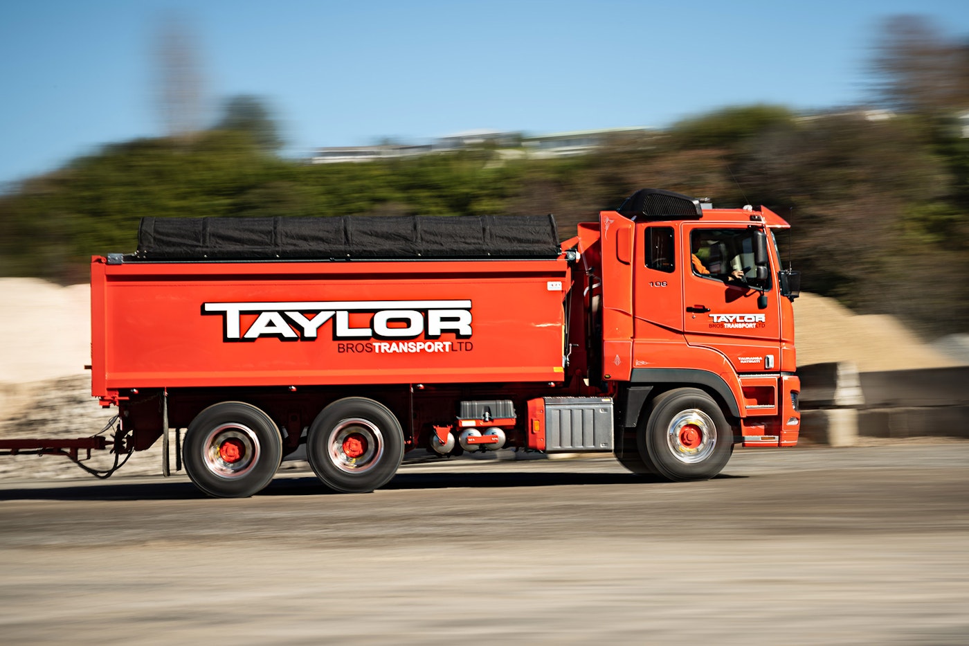 Taylor Bros FUSO Shogun 510 6x4 Tipper from Keith Andrews.
