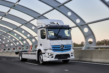 Mercedes-Benz eActros 19T 4x2 from Keith Andrews.