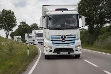 Mercedes-Benz eActros from Curtainsider from Keith Andrews.