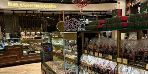 Inside view of Carpo