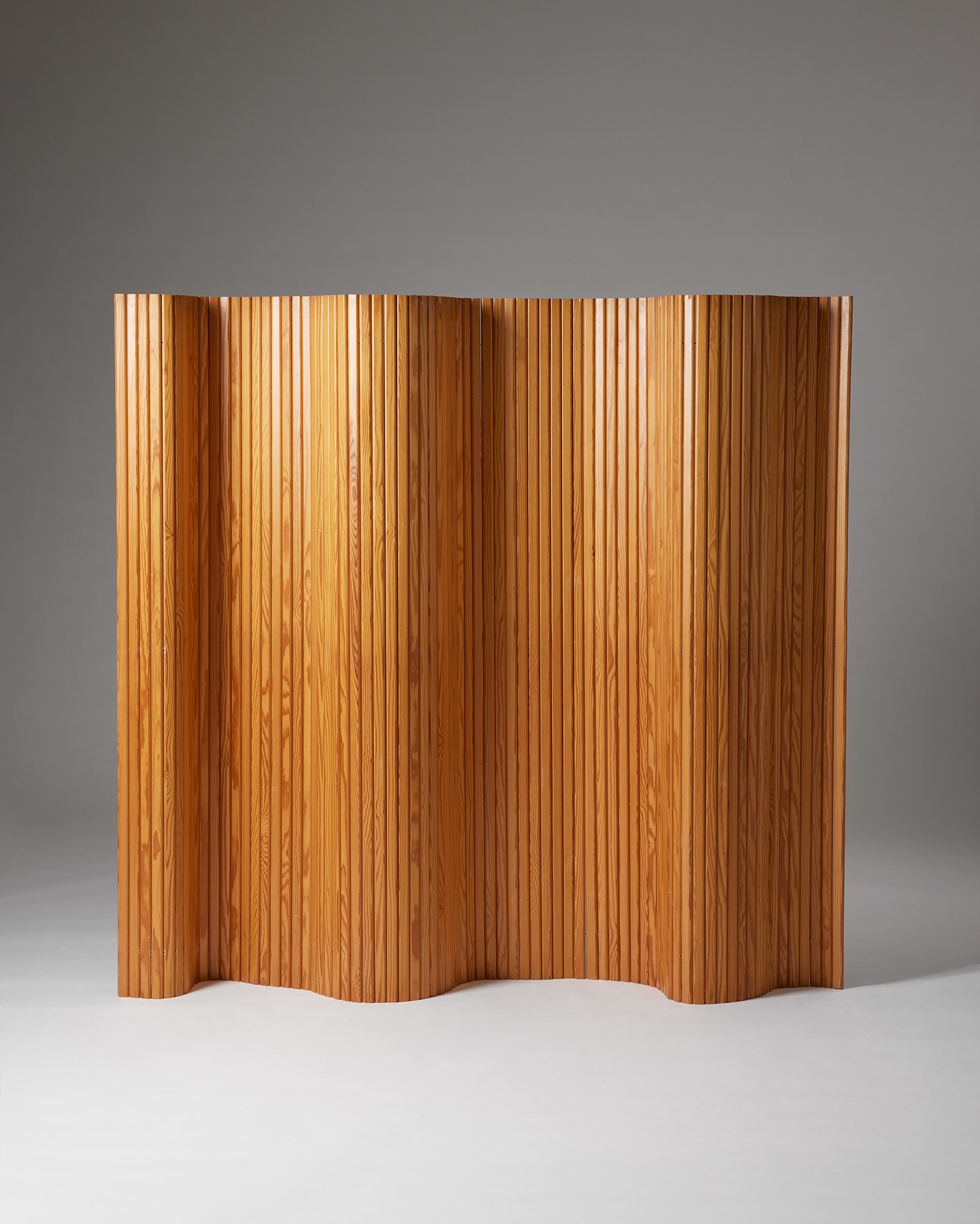 Screen 100' Folding Screen by Alvar Aalto for Artek