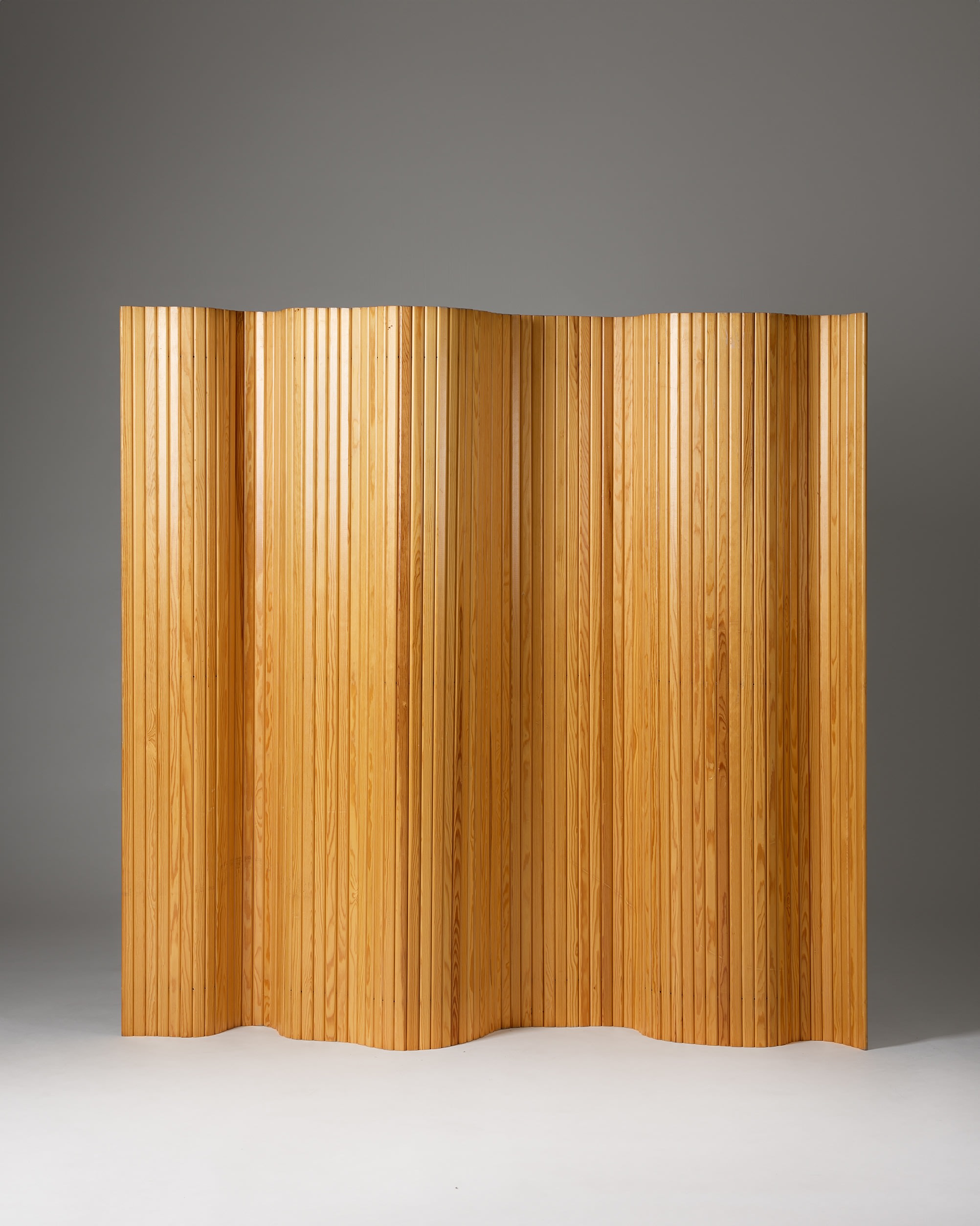 Alvar Aalto 'Screen 100' Folding Screen for Artek