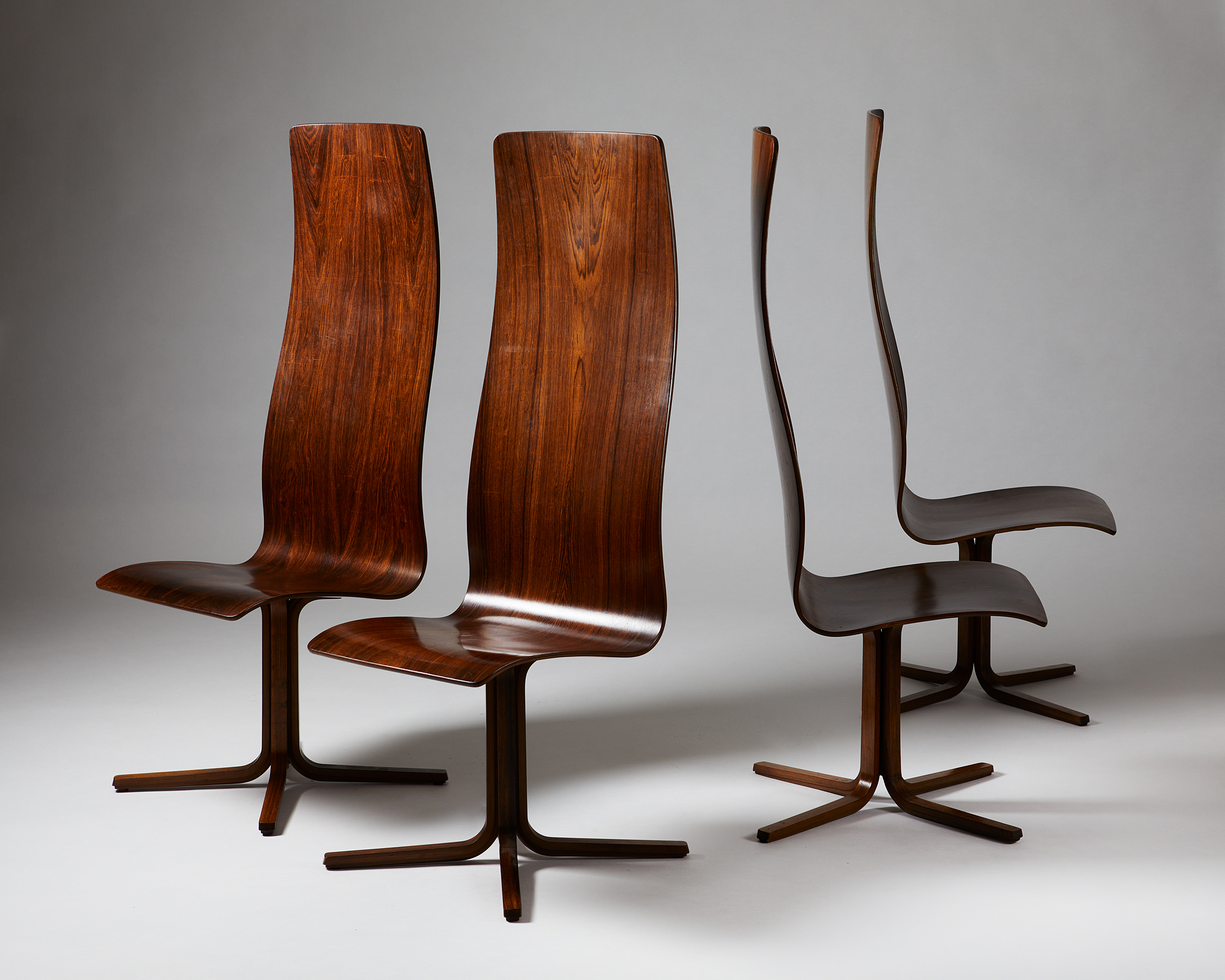 Arne Jacobsen and the iconic 'Oxford' dining set | Modernity