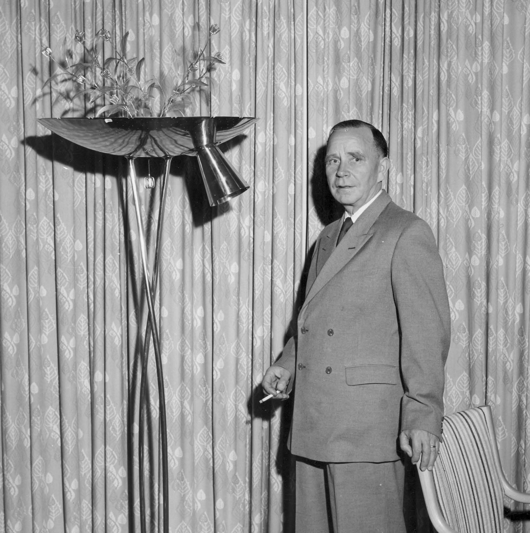 Six Lamps, One Vision: Paavo Tynell and the poetry of light in the 