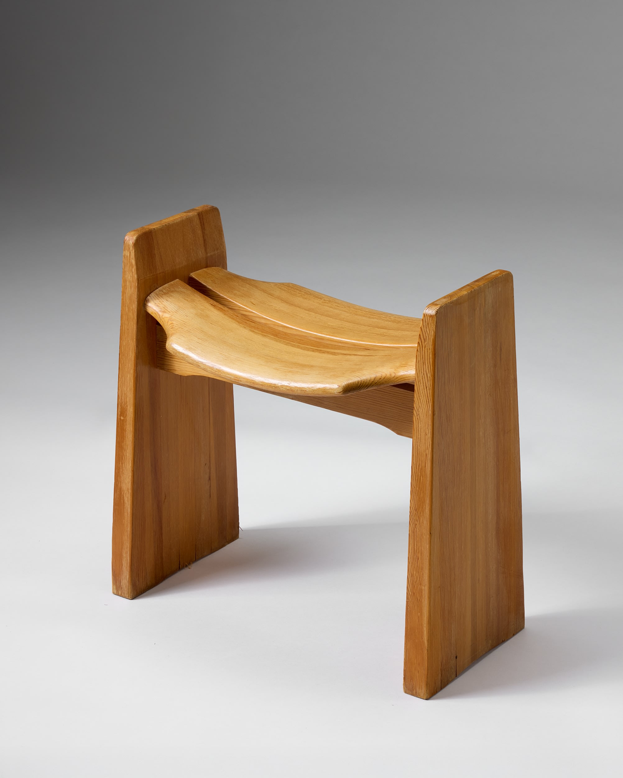 美品 1969年発表 スウェーデン Jonte スツール G・Marklund Pine stool 'Jonte' designed by Gilbert Marklund, Sweden, 1970s