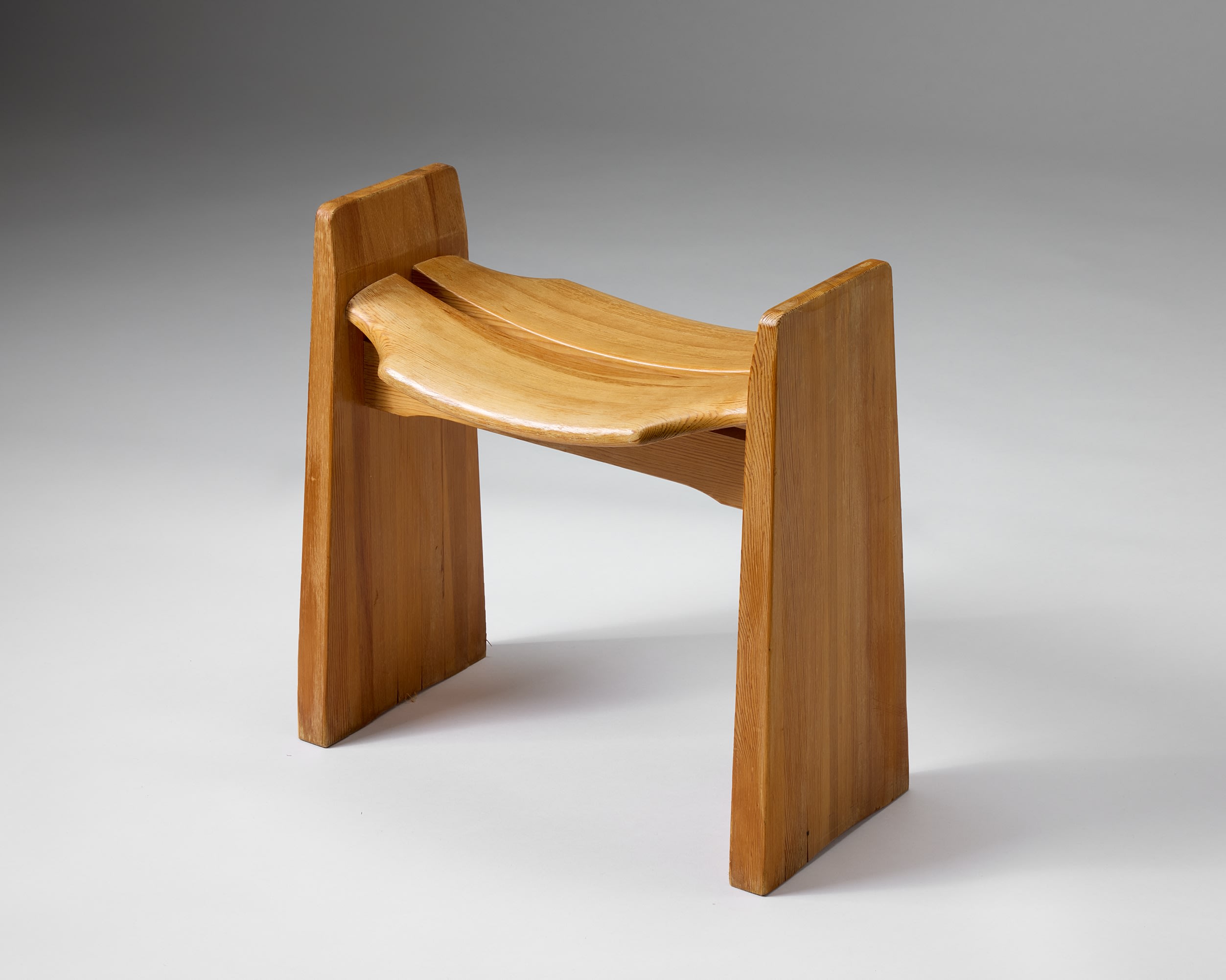 Pine stool 'Jonte' designed by Gilbert Marklund, Sweden, 1970s