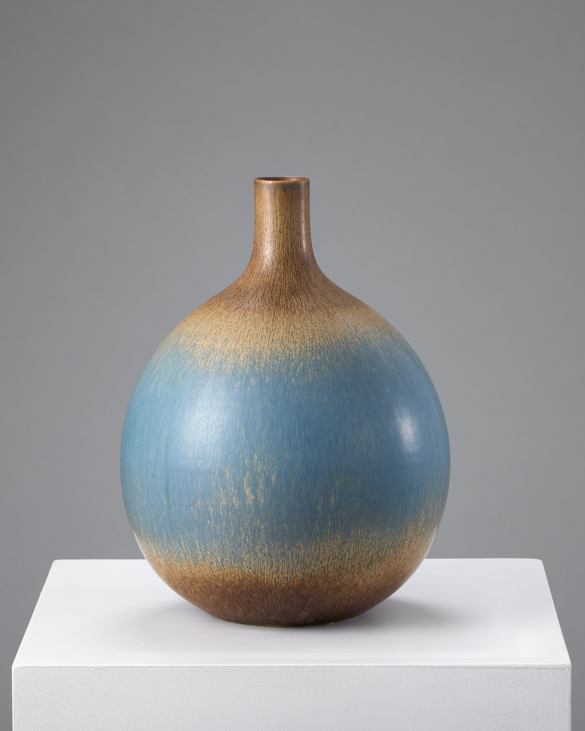 Vase designed by Sven Wejsfelt, Sweden, 1981