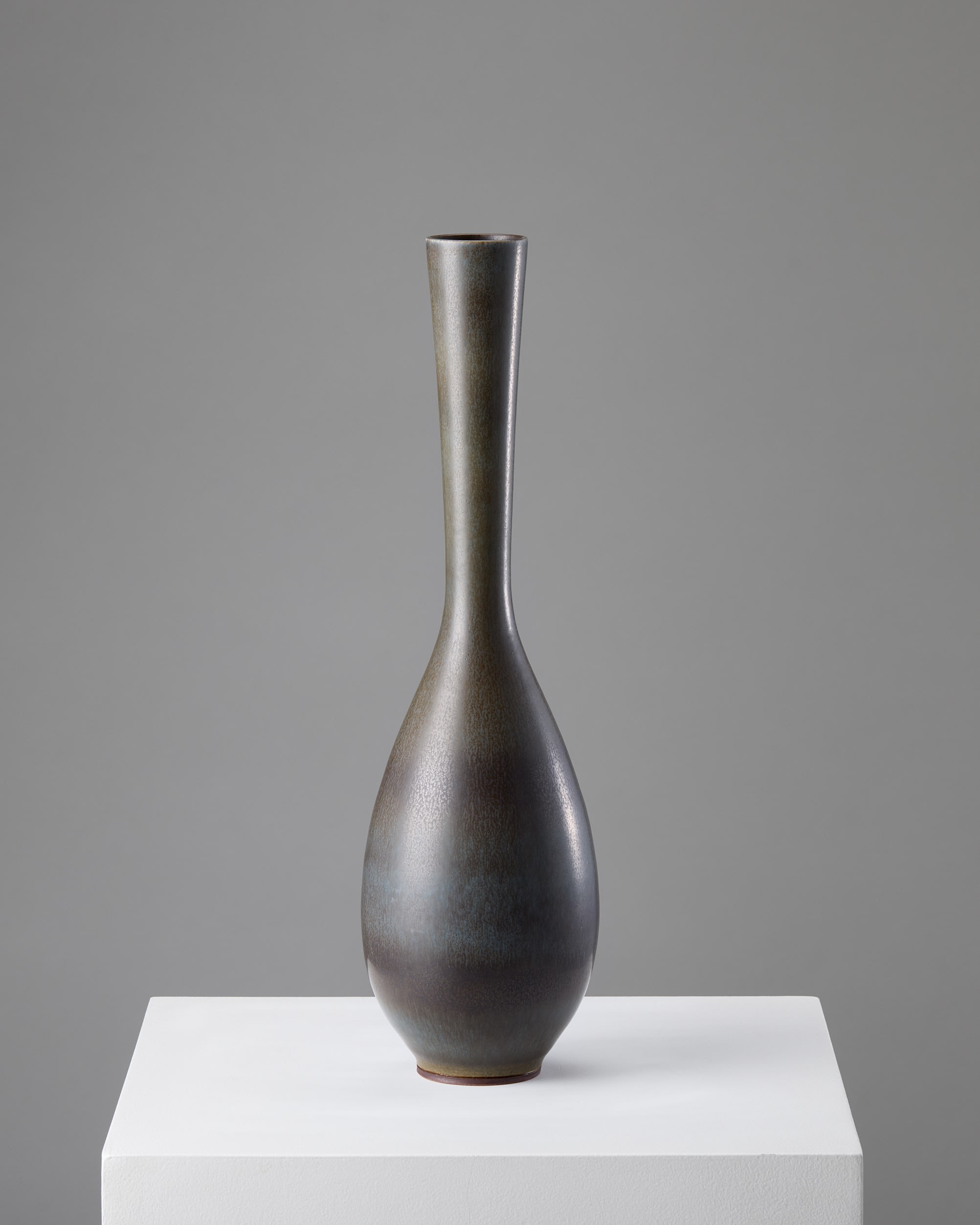 洋書 BERNDT FRIBERG Stengods Gustavsberg Vase designed by Berndt Friberg, Sweden, 1950s