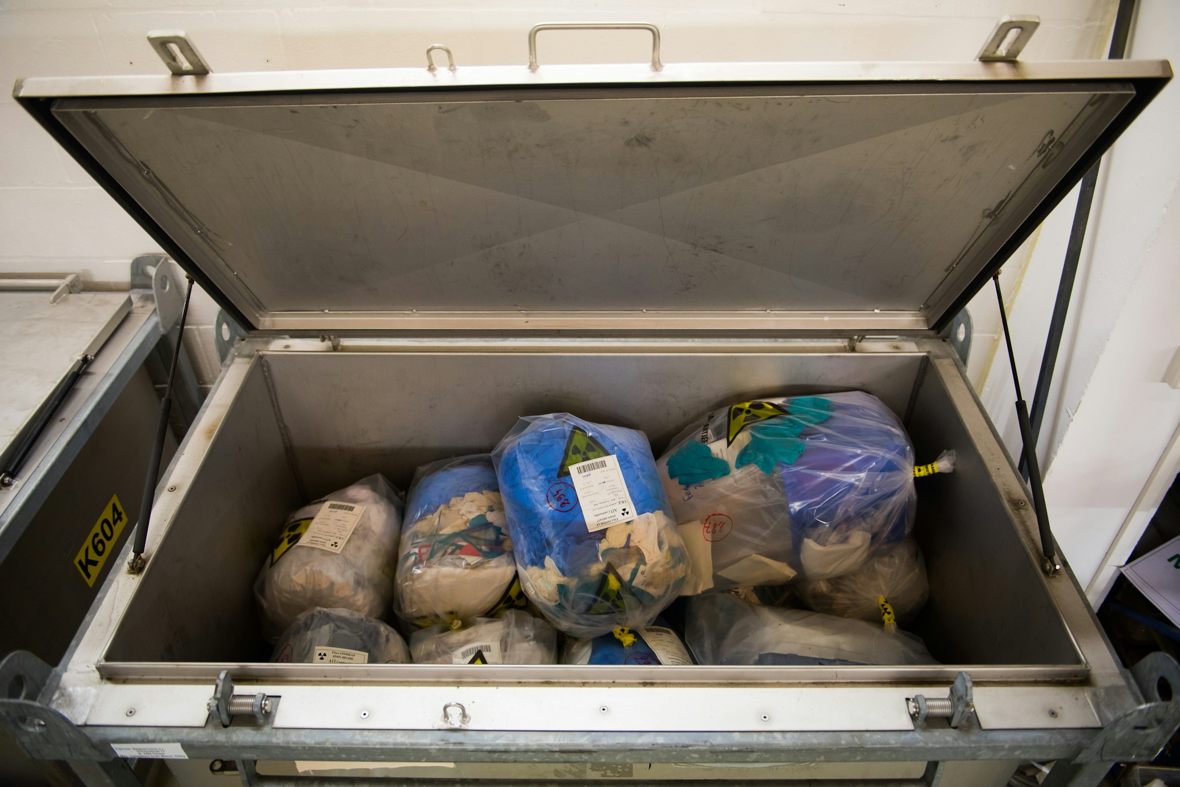 Gestion sûre des déchets radioactifs