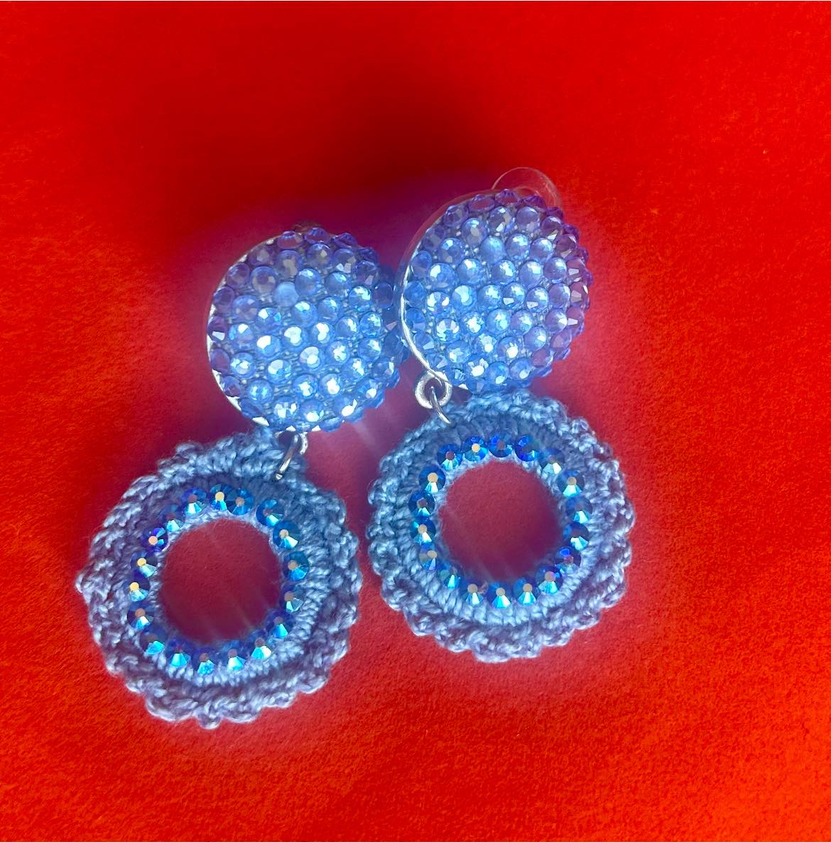 Imagen de aros azules