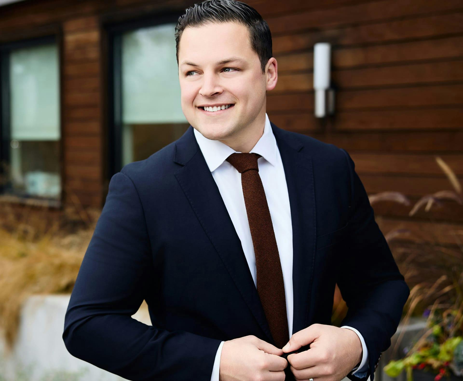 Dr. Hagen