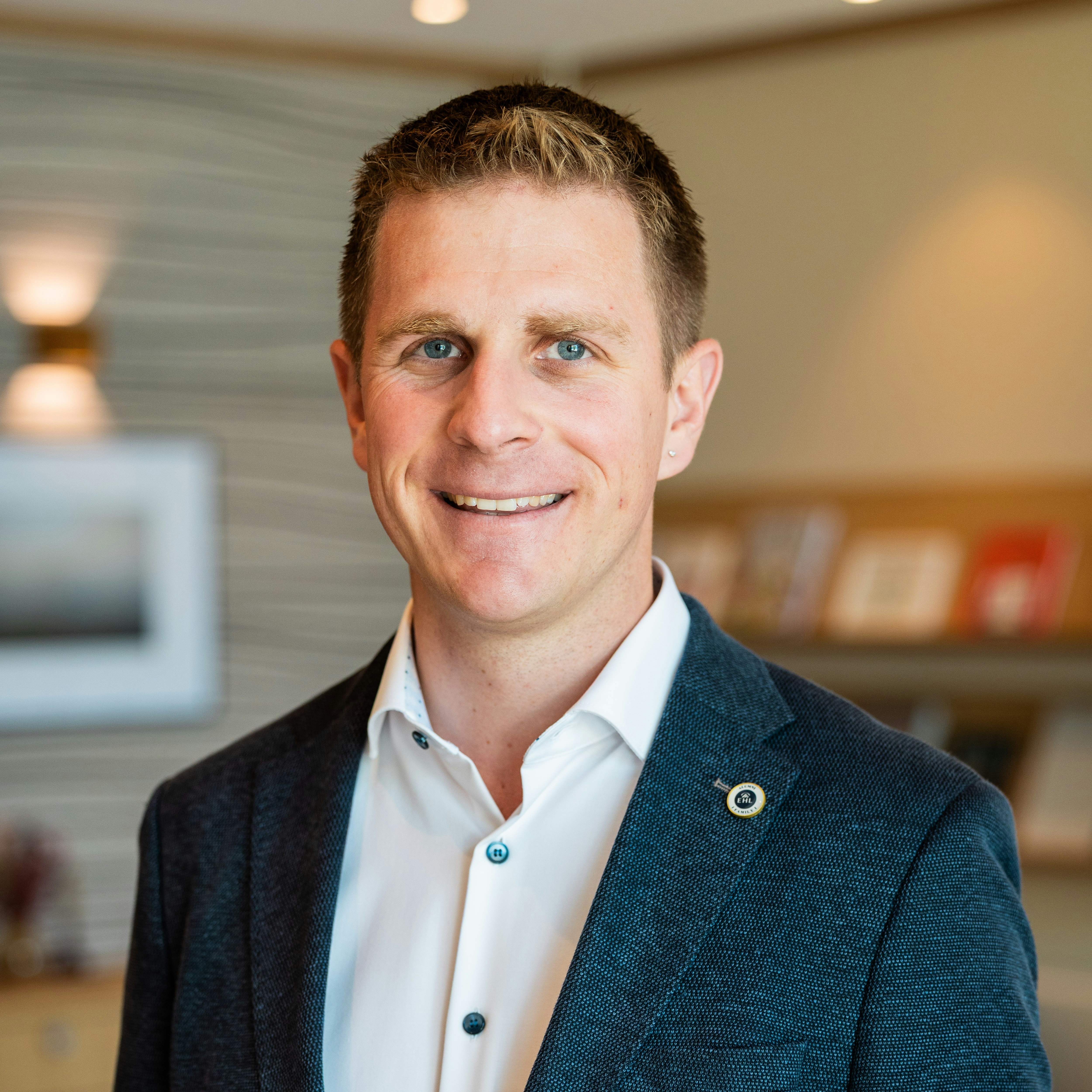 Ivo Holenstein Portraitaufnahme Ivo Holenstein, Vize-Direktor BEATUS Wellness- & Spa-Hotel